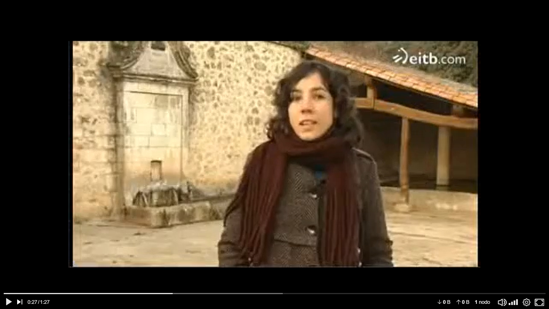 beatriz gallego en una pose sonriente